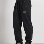 210201160296 18 1 940x940 2